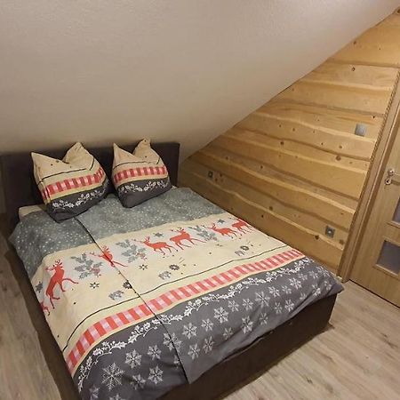 Apartmany Scarlett Myto pod Dumbierom Ngoại thất bức ảnh