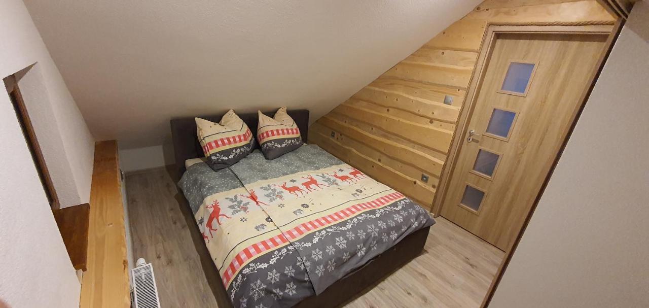 Apartmany Scarlett Myto pod Dumbierom Ngoại thất bức ảnh