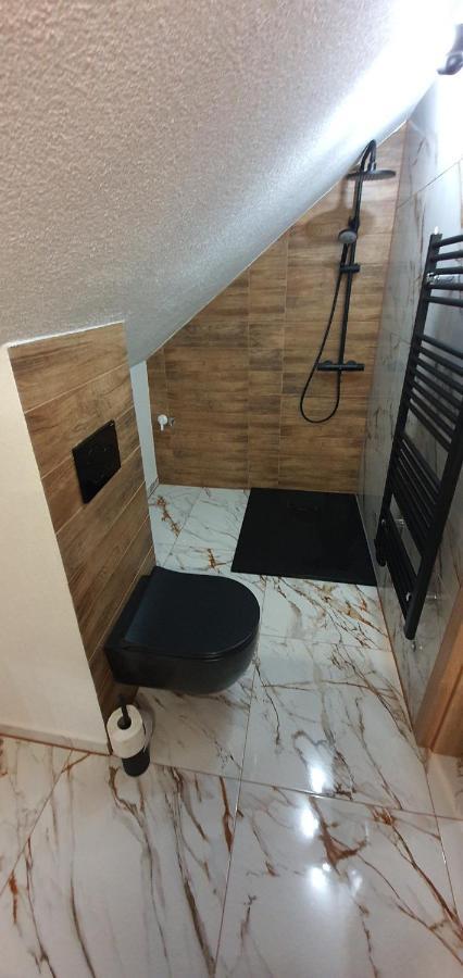 Apartmany Scarlett Myto pod Dumbierom Ngoại thất bức ảnh