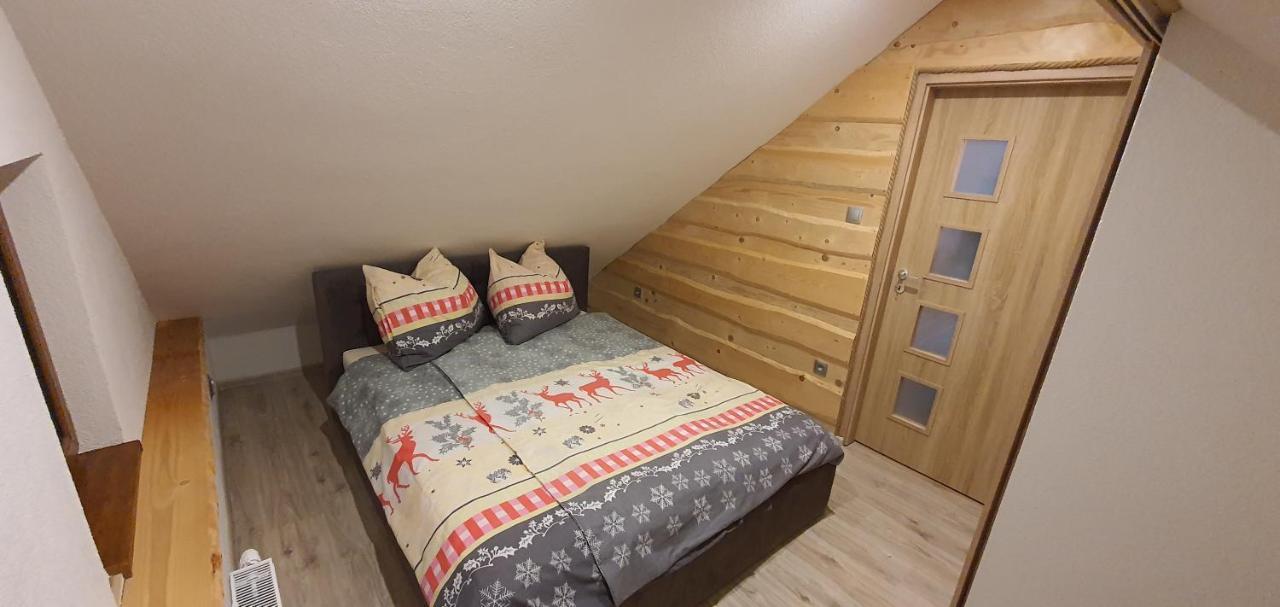 Apartmany Scarlett Myto pod Dumbierom Ngoại thất bức ảnh